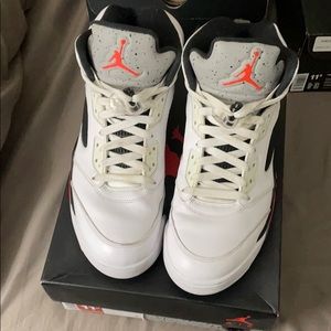 Jordan Retro 5 Poison Green